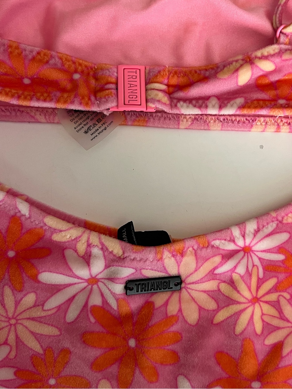 Triangl Bikini Size Xxs/xsmall - Picture 6 of 7